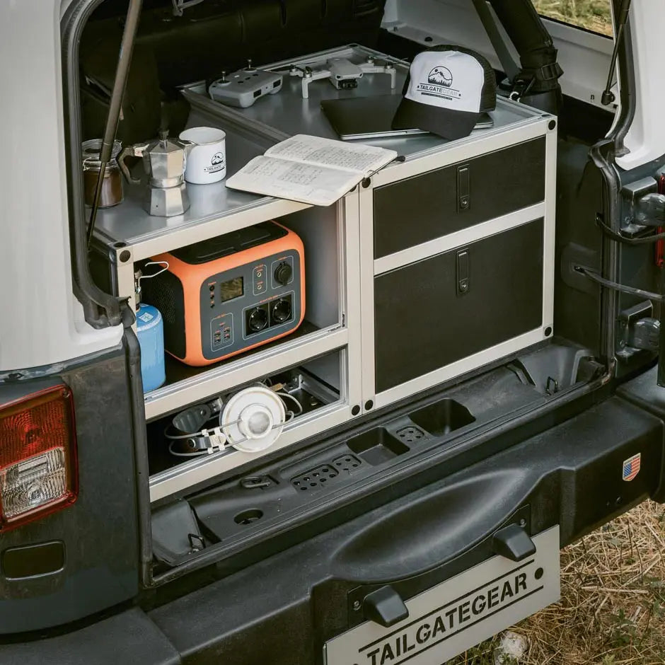STORAGE TAILGATE GEAR