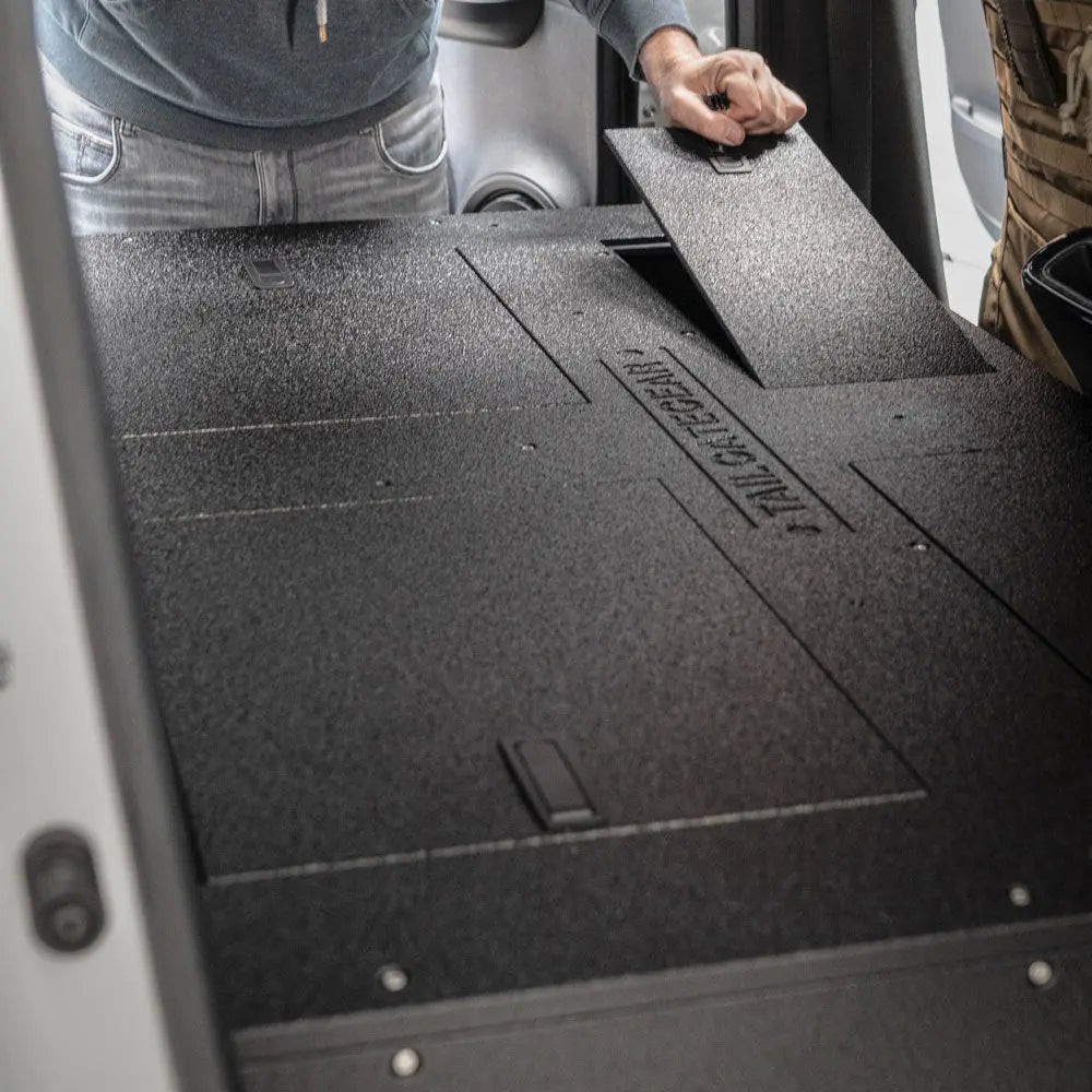 Seat Delete Platform X  TAILGATE GEAR