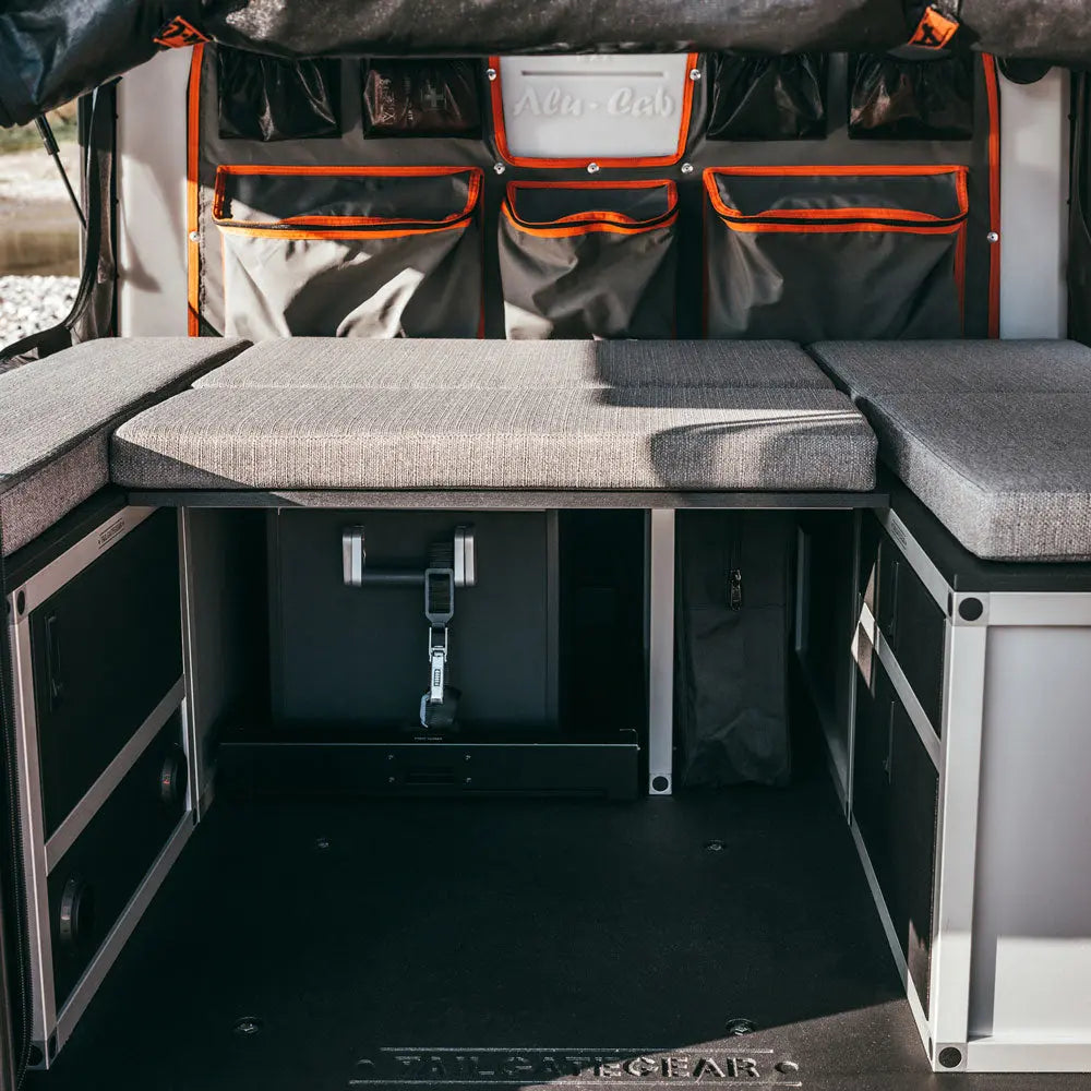 AluCab Canopy Camper Modules & Setup TailgateGear.eu