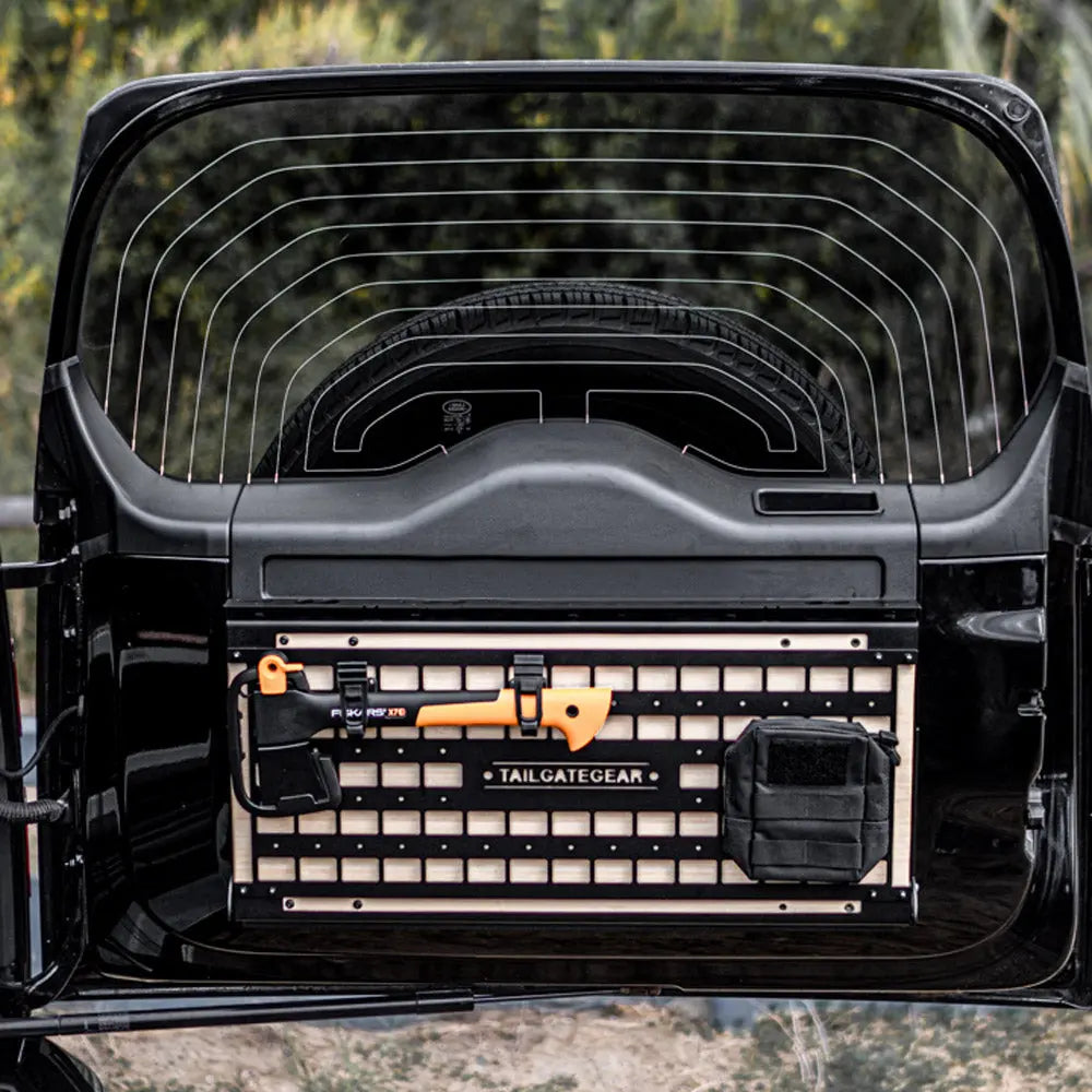 Tailgate Table  TAILGATE GEAR